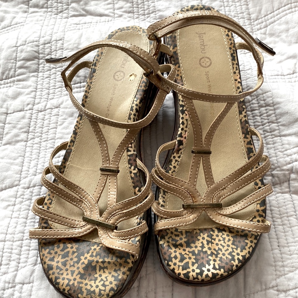 Jambu 8 strappy wedge heels sandals tan nude
